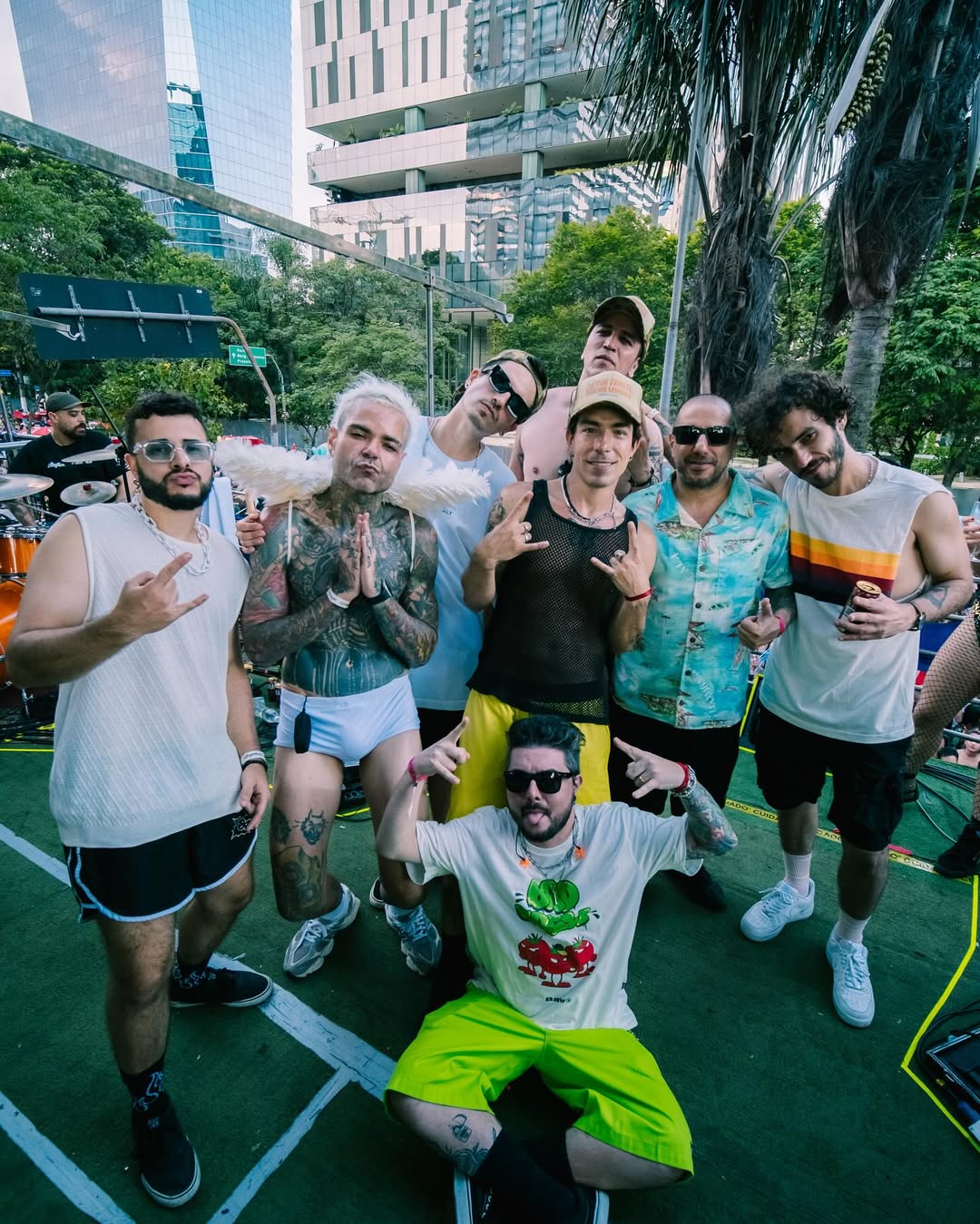 SaveClip.App_482947332_18488250484021760_2990860058158140093_n